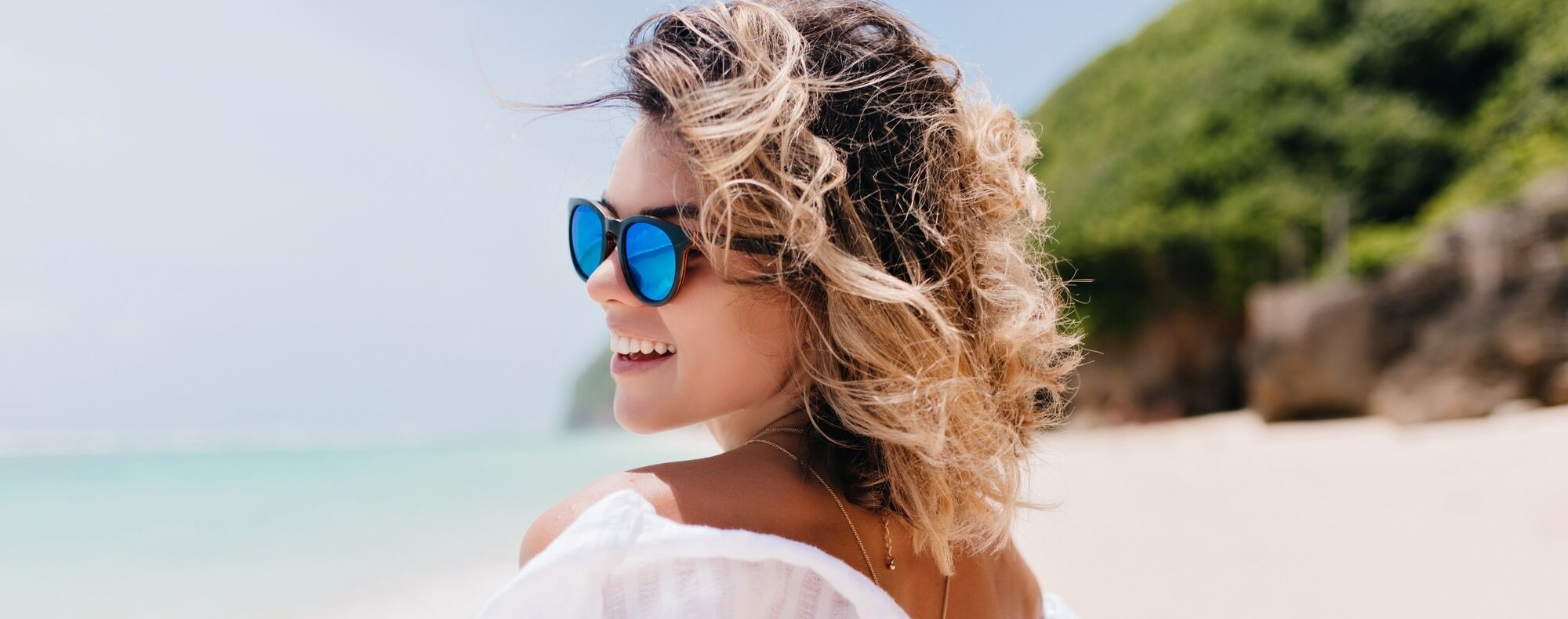 Cómo cuidar el pelo después de ir a la playa. Foto: Le Clan Esthétique