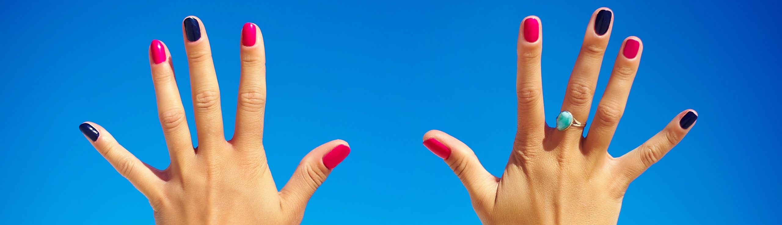 Uñas escamadas. Foto: Le Clan agencia