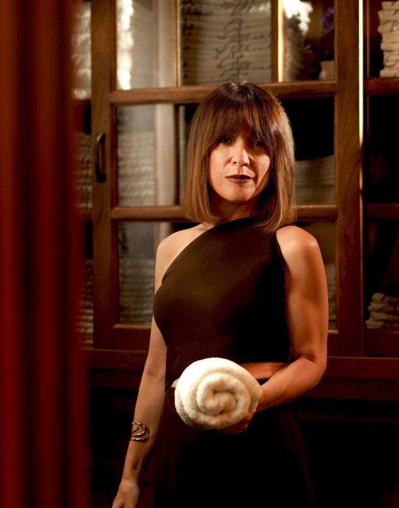 Pilar-Gaudi--805x1024 Qué es la doble limpieza facial, la rutina de belleza de las coreanas