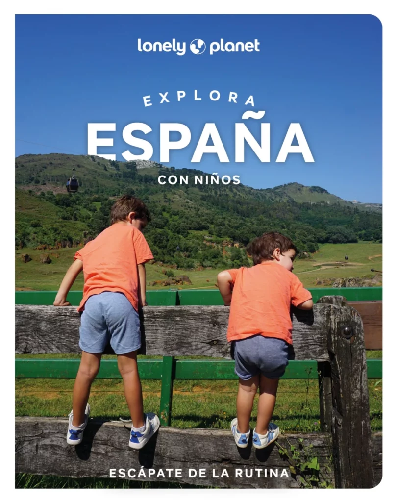 portada_explora-espana-con-ninos-1_igor-gonzalo_202509101435-810x1024 Igor Gonzalo nos abre las puertas a una "España con niños"