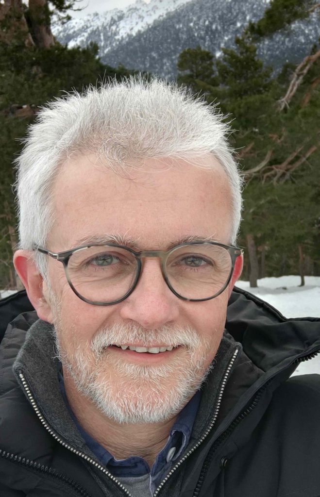 Julio-Salvatierra-foto-2-659x1024 Julio Salvatierra se sube a la Estación Espacial Copérnico