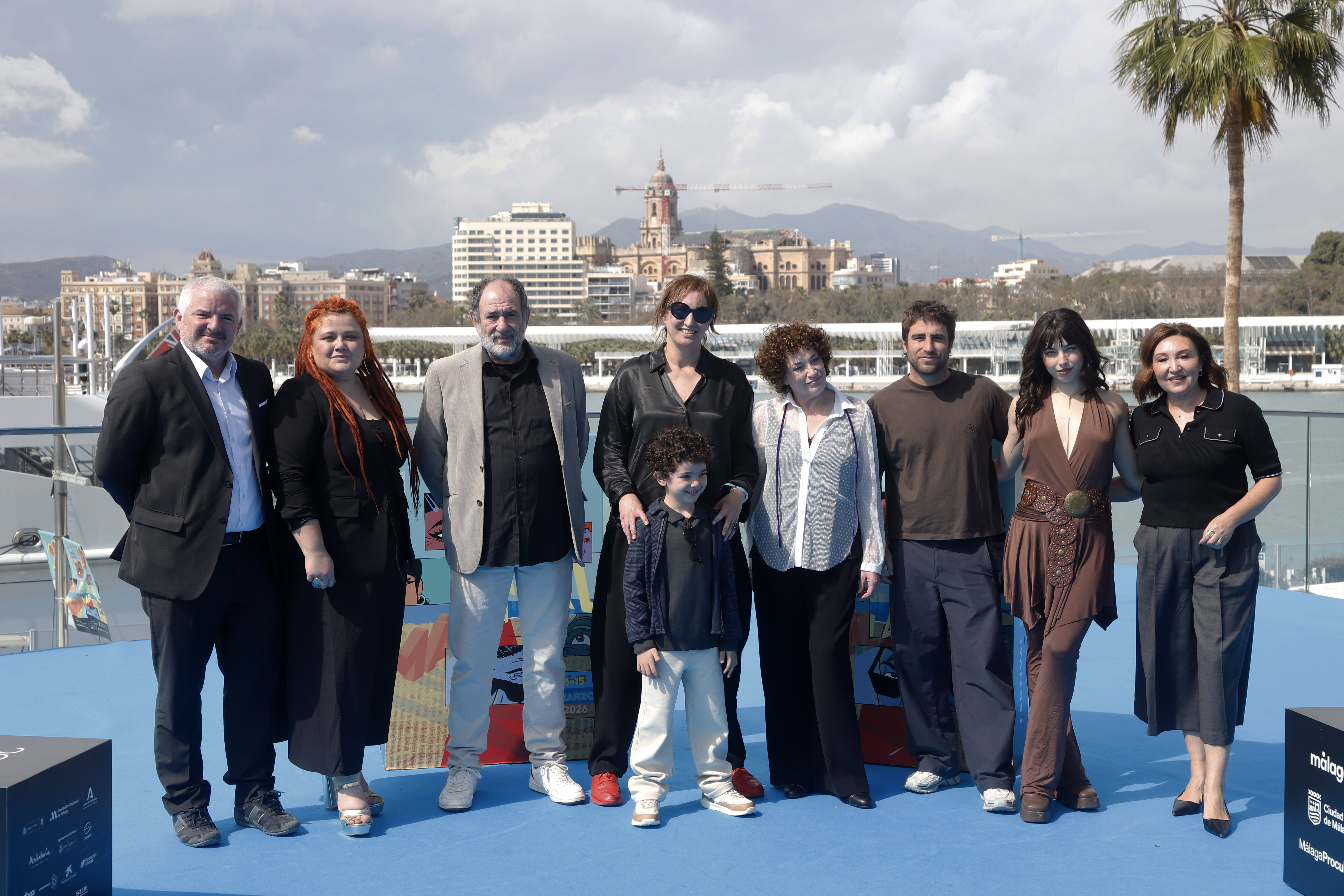 Auri-Photocall_Alex-Zea-3 "Auri" o cómo empezar a vivir a los 65 años