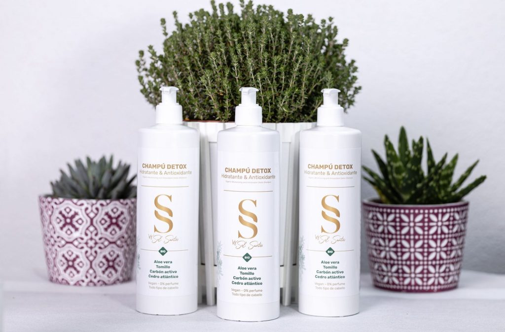 Productos-By-Sol-Santos-Tomillo-1024x674 ¿Por qué usar tomillo para el cabello en primavera?