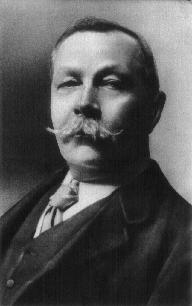 Conan_doyle-642x1024 Ayuda a Sherlock Holmes a resolver 10 casos de asesinato